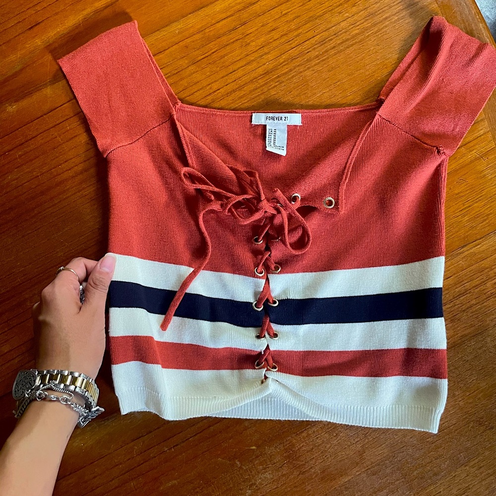 Vintage style crop top